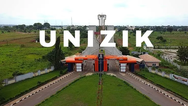 Unizik: Student  bathes Colleague with Hot Water over Hostel Sanitation